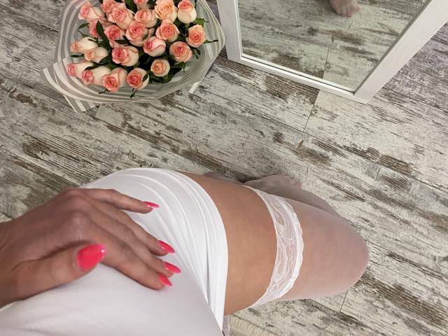 AlicePrings - Live sex cam - 21762353