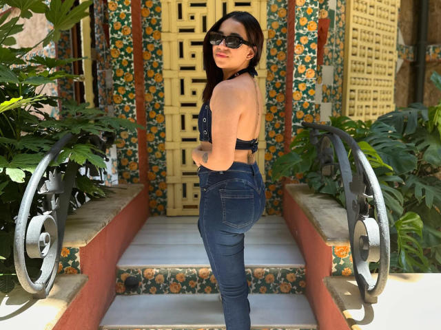 AlinaDemi - Sexe cam en vivo - 21766565