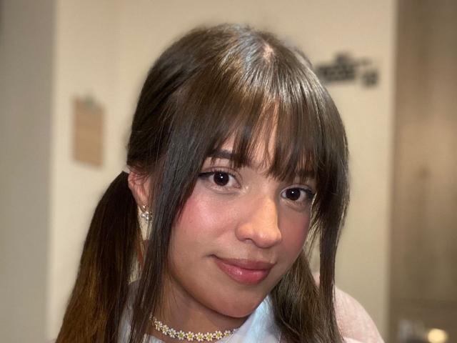 MelodySwet - Live porn &amp; sex cam - 21769013