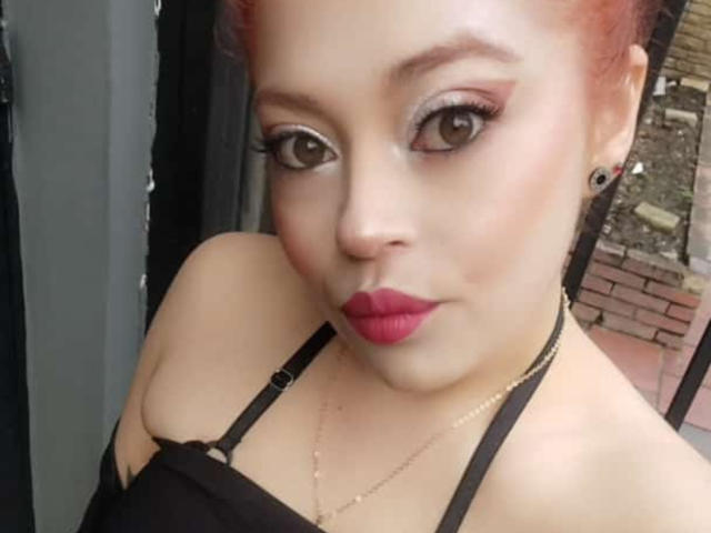 NaomyAdamss - Live sexe cam - 21773077