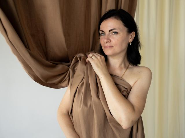 EvaSeyv - Live porn &amp; sex cam - 21773577