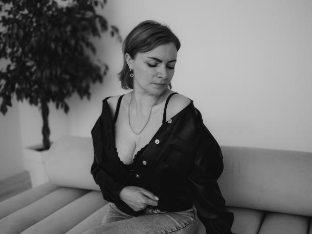 EvaSeyv - сексуальная веб-камера в реальном времени - 21773721