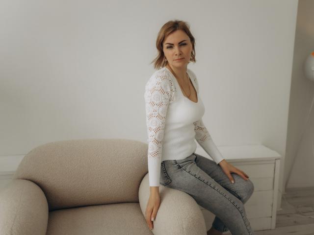 EvaSeyv - Live porn &amp; sex cam - 21774005