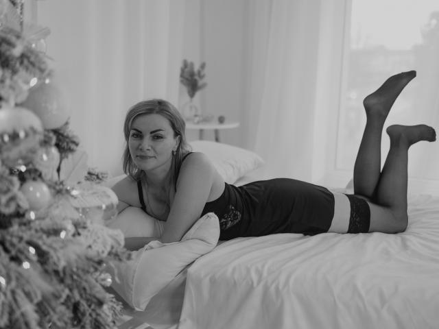 EvaSeyv - 라이브 포르노 &amp; 섹스 캠 - 21774265