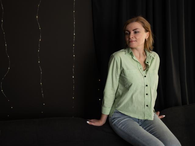 EvaSeyv - Live porn &amp; sex cam - 21774389
