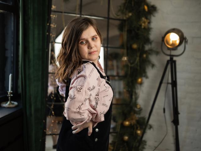 SnezhaTattoo - Élő pornó és szexkamera - 21774793