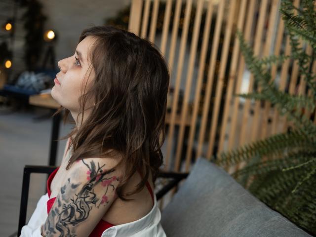 SnezhaTattoo - Live porn &amp; sex cam - 21774797