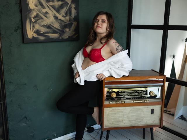 SnezhaTattoo - Live porn &amp; sex cam - 21774837