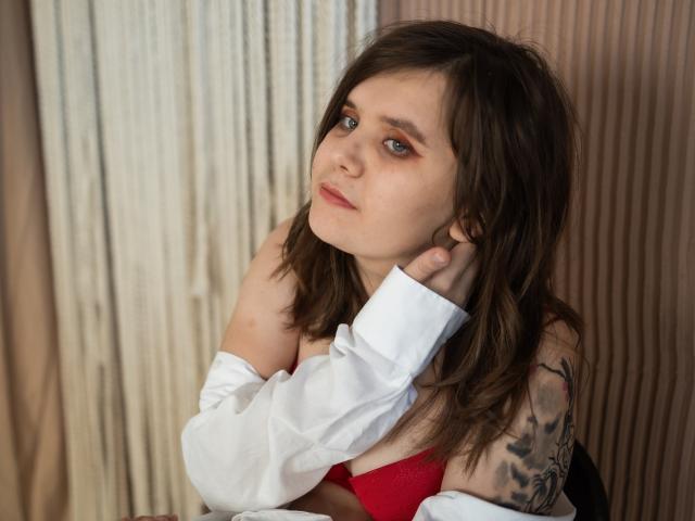 SnezhaTattoo - Live porn &amp; sex cam - 21775349