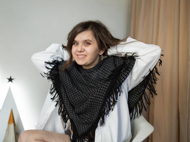 SnezhaTattoo - Élő pornó és szexkamera - 21775601