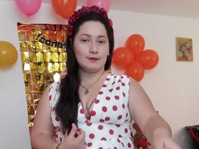 EsmeraldaaLopez - Live porn &amp; sex cam - 21777297