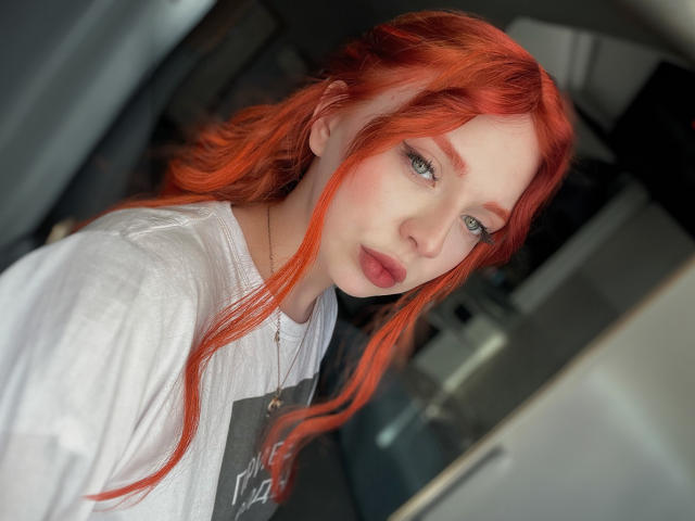 AndreaRisee - Live sex cam - 21777389