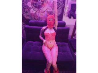 ErotiicAlexa - Live porn &amp; sex cam - 21778485