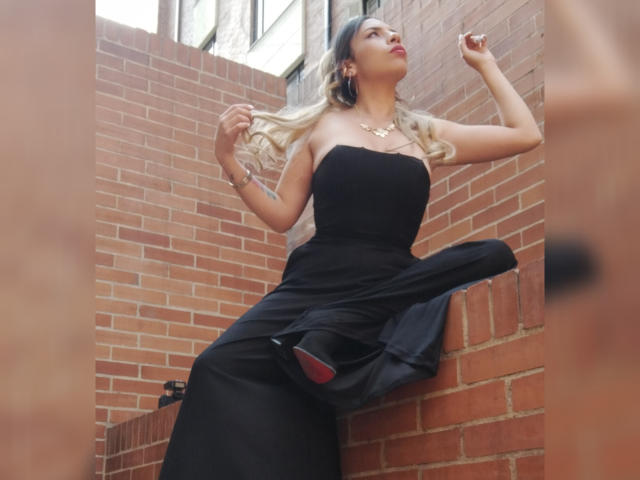 VioletaStone - сексуальная веб-камера в реальном времени - 21780525