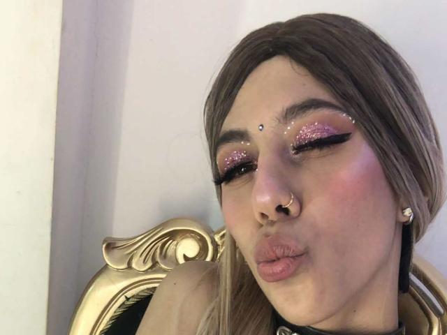 DaniTenderhot - Live porn &amp; sex cam - 21781705