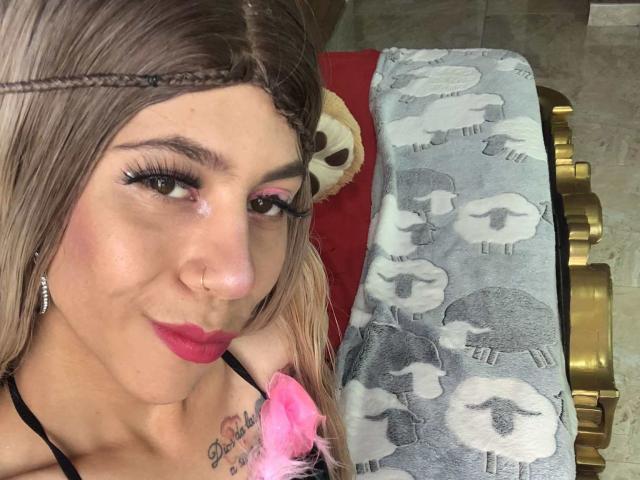 DaniTenderhot - Live porn &amp; sex cam - 21781729