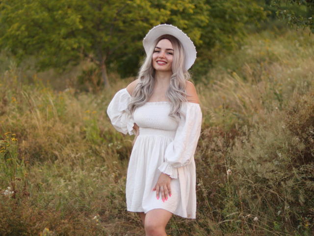 NicolPots - Live Sex Cam - 21782817