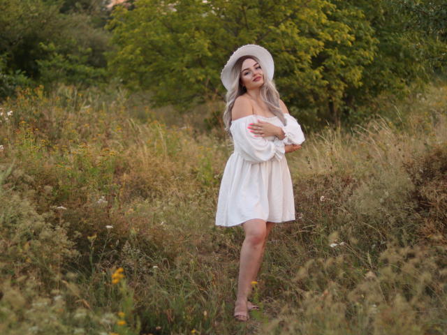 NicolPots - Live porn &amp; sex cam - 21782845