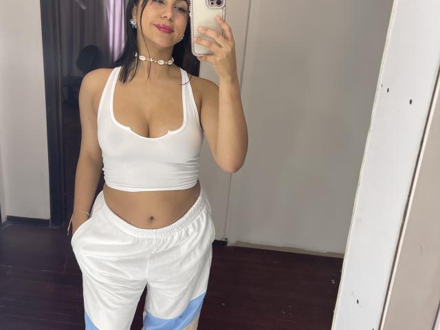 SarahXRouse - Live porn &amp; sex cam - 21784917