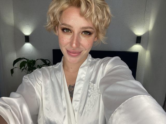 EnterMe - Live porn &amp; sex cam - 21785049