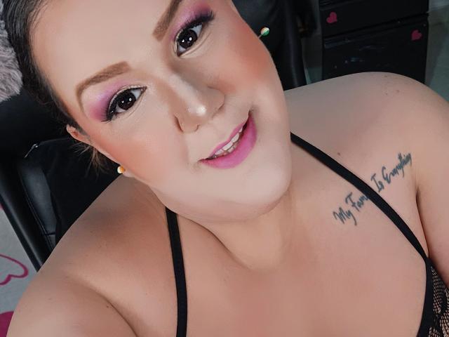 GiannaMorrys - Live porn &amp; sex cam - 21785897