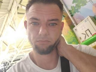 BruceJaguar - Live porn &amp; sex cam - 21791769