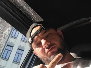 BruceJaguar - Live porn &amp; sex cam - 21791777