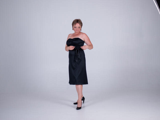 SnezhanaRells - Live Sex Cam - 21791913