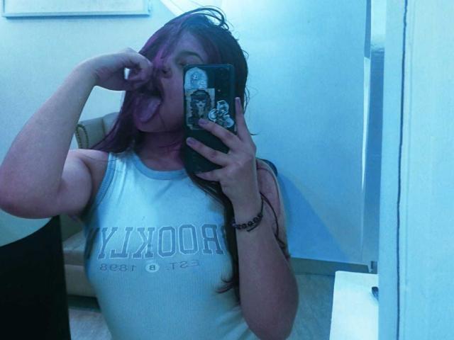 SophieCherryy - Live porn &amp; sex cam - 21792445