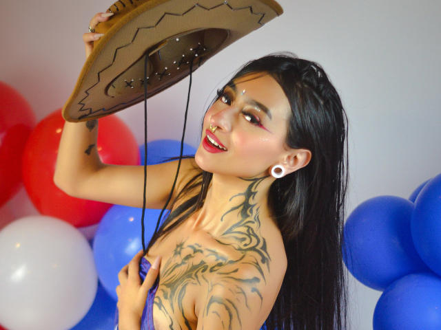 MiaThompsonB - Live porn &amp; sex cam - 21794309