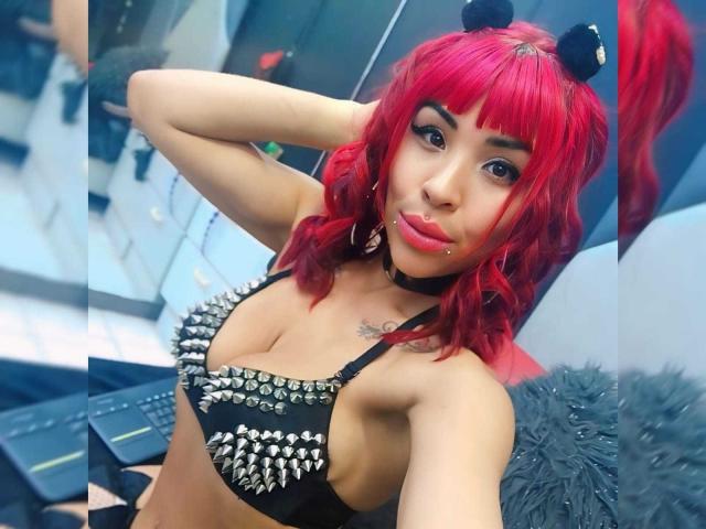 CinthiaForst - Live Sex Cam - 21795153