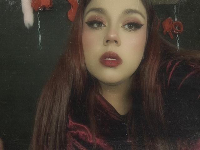 EmilyDom - Live porn &amp; sex cam - 21796081