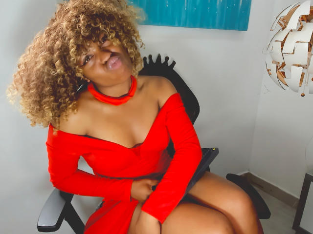 MyraRogers - Live porn &amp; sex cam - 21796325