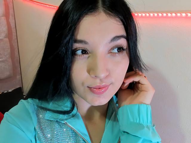 SarahGood - Live porn &amp; sex cam - 21796785