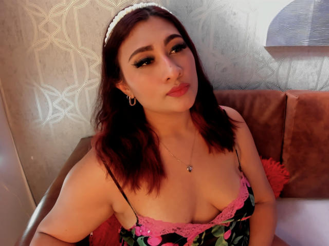 ShiaraRussi - פורנו בשידור חי ומצלמת סקס - 21797777