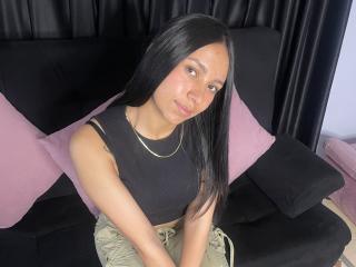 MonikMonroe - Live porn &amp; sex cam - 21799249