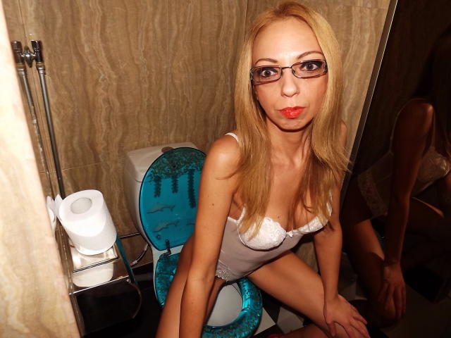 BlondeHotMILF - Sexe cam en vivo - 2179932