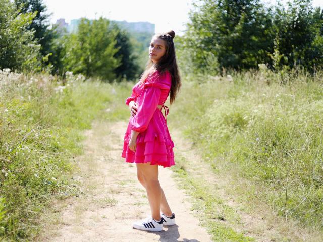 CarolineHott69 - Live porn &amp; sex cam - 21801649