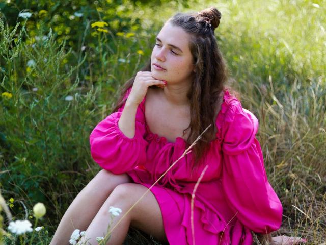 CarolineHott69 - 라이브 포르노 &amp; 섹스 캠 - 21803169