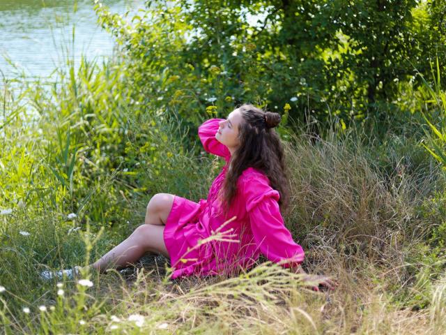 CarolineHott69 - Live porn &amp; sex cam - 21803205