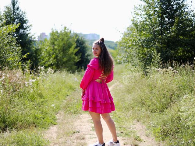 CarolineHott69 - 라이브 포르노 &amp; 섹스 캠 - 21803337