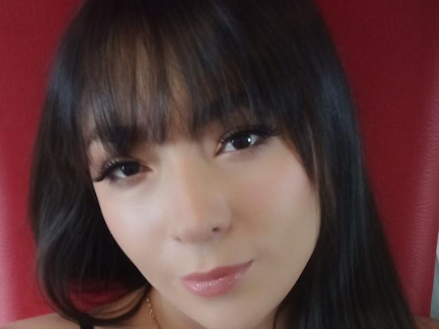 TaniaSanders - Live sex cam - 21805109