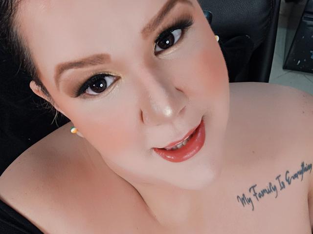 GiannaMorrys - Live sexe cam - 21805925