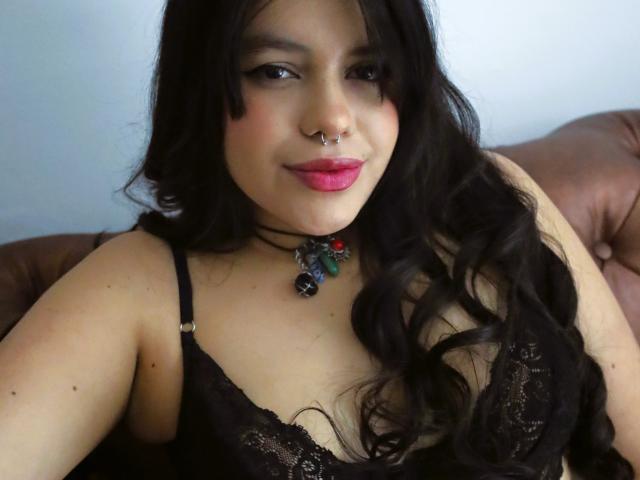 LunaRamirez - Live porn &amp; sex cam - 21806517