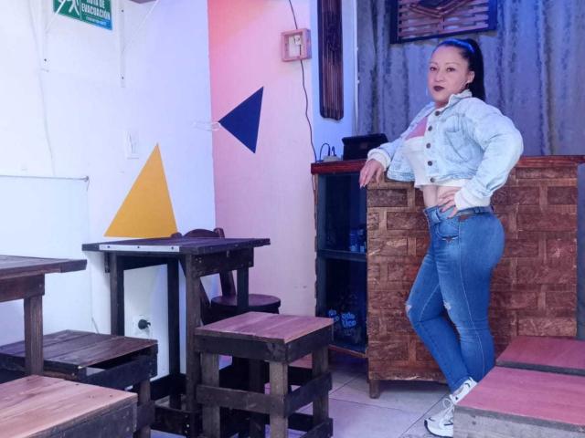 CharloteEzra - Live porn &amp; sex cam - 21807285