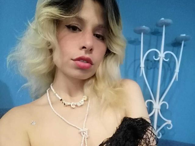 MagentaApern - сексуальная веб-камера в реальном времени - 21807869