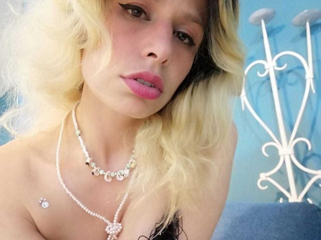 MagentaApern - Live porn &amp; sex cam - 21807873