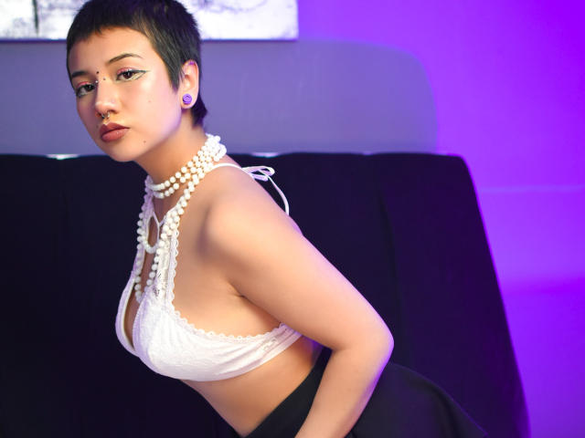 MadisonThomson - Sexe cam en vivo - 21808405