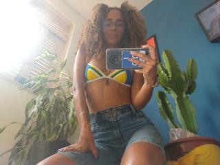 CourtneyLias - Sexe cam en vivo - 21809545