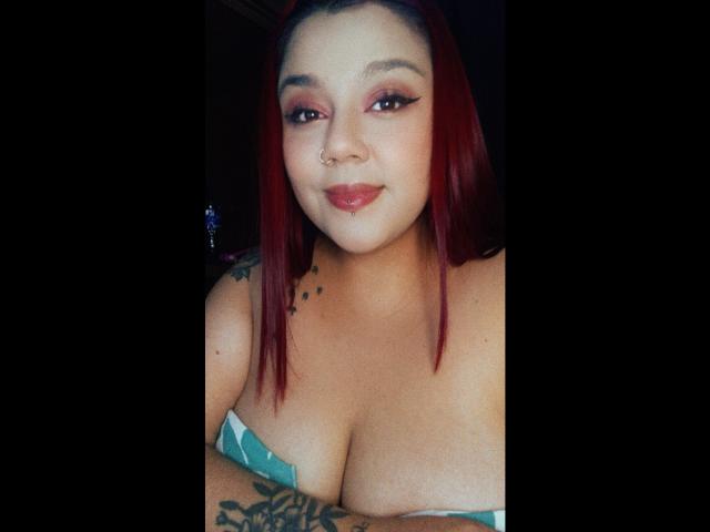 EmilyDom - Live porn &amp; sex cam - 21811585